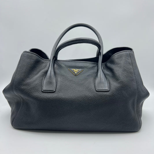 Vitello Daino Leather Shopping Tote Black