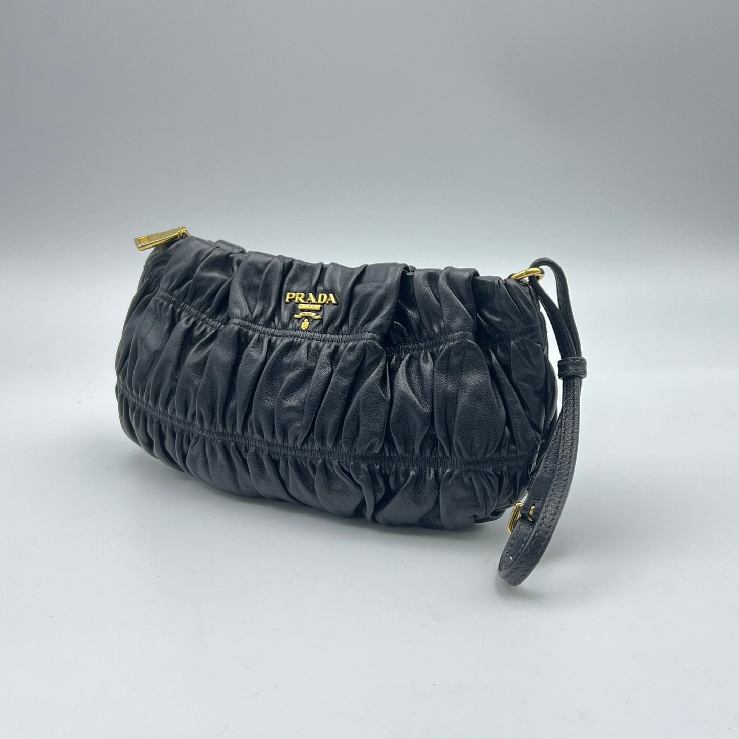 Nappa Gaufre Wristlet Clutch Black