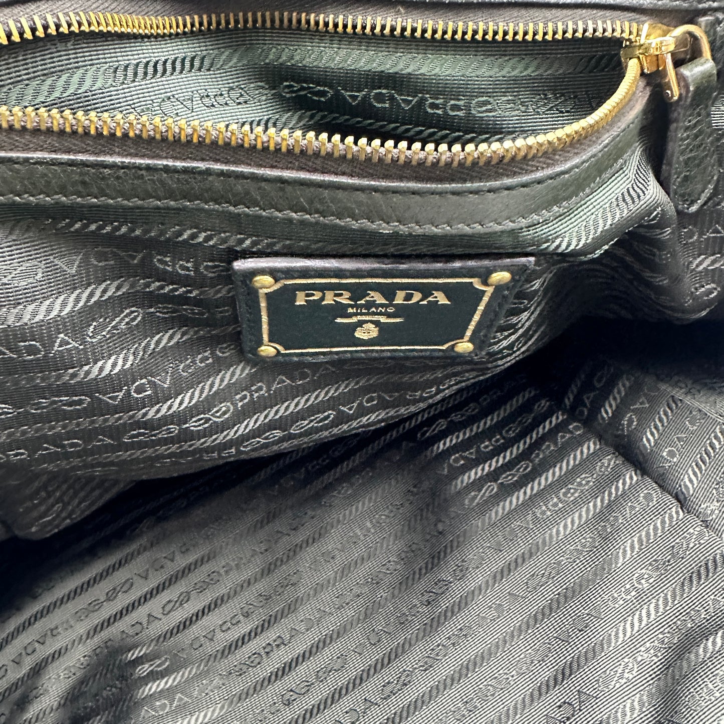 Vitello Daino Handle Bag Dark Green