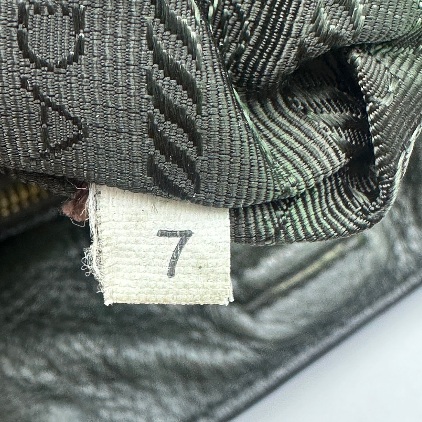 Vitello Daino Handle Bag Dark Green