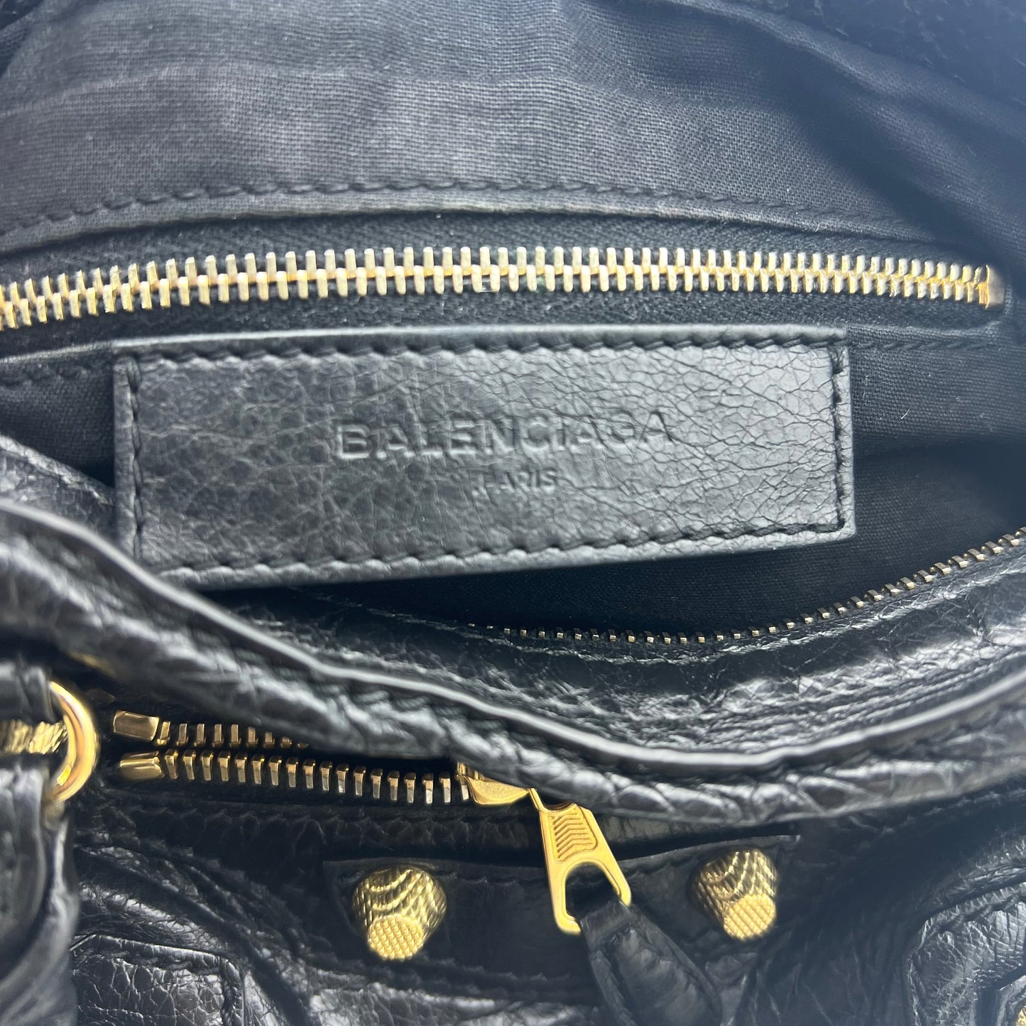 City Classic Studs Bag Leather Mini Black