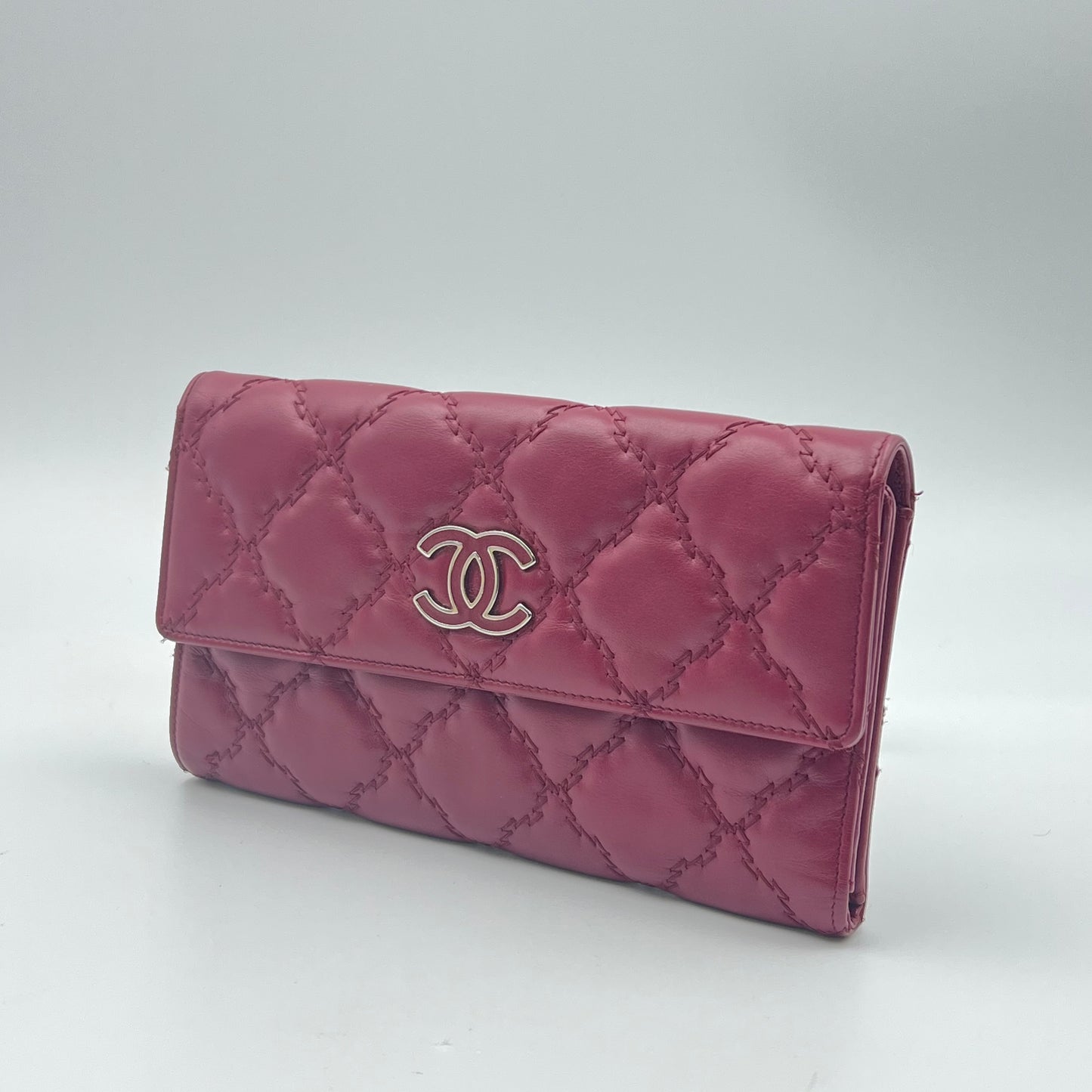 Cartera larga bi-fold Chanel Ultra Stitch Coco Mark Roja