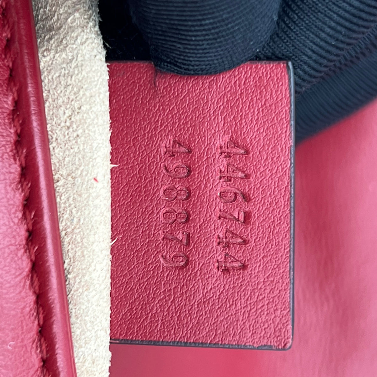 Gucci GG Marmont Flap Bag Matelasse Leather Mini — view 5 of 9 GG Marmont Flap Bag Matelasse Leather Mini, view 5 of 9