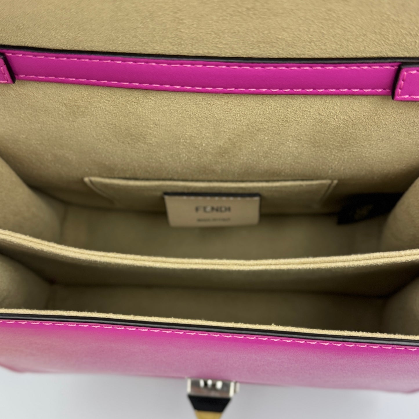 Pink Kan I Leather Shoulder Bag