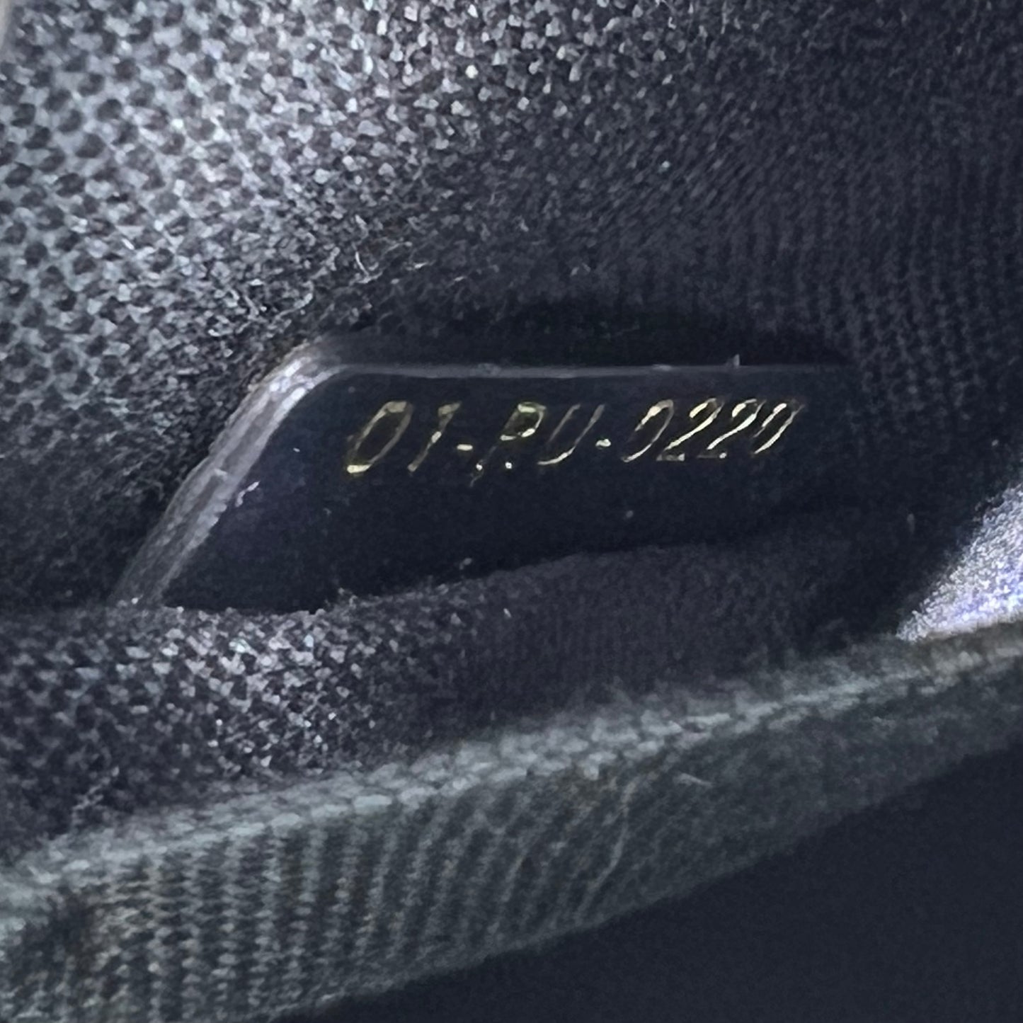 Oblique 30 Montaigne Box Bag Blue