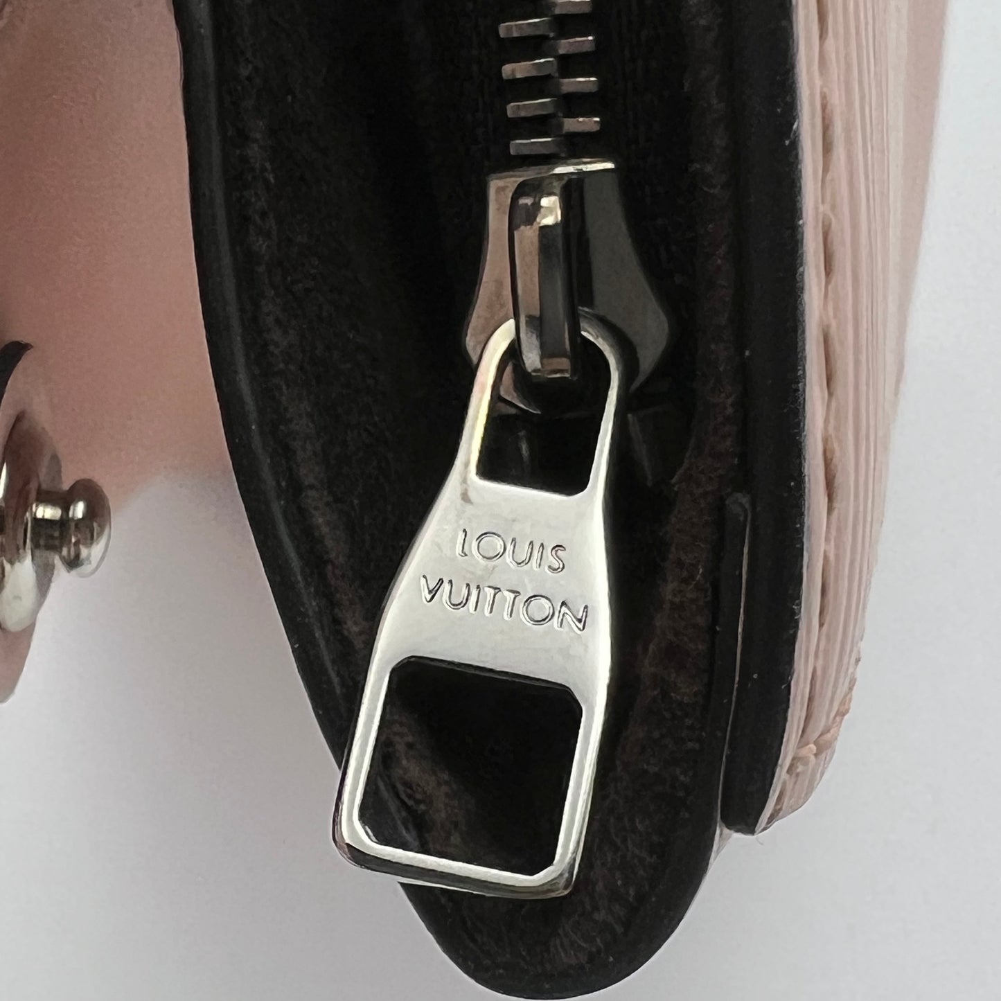 Epi Leather Cluny BB Baby Pink