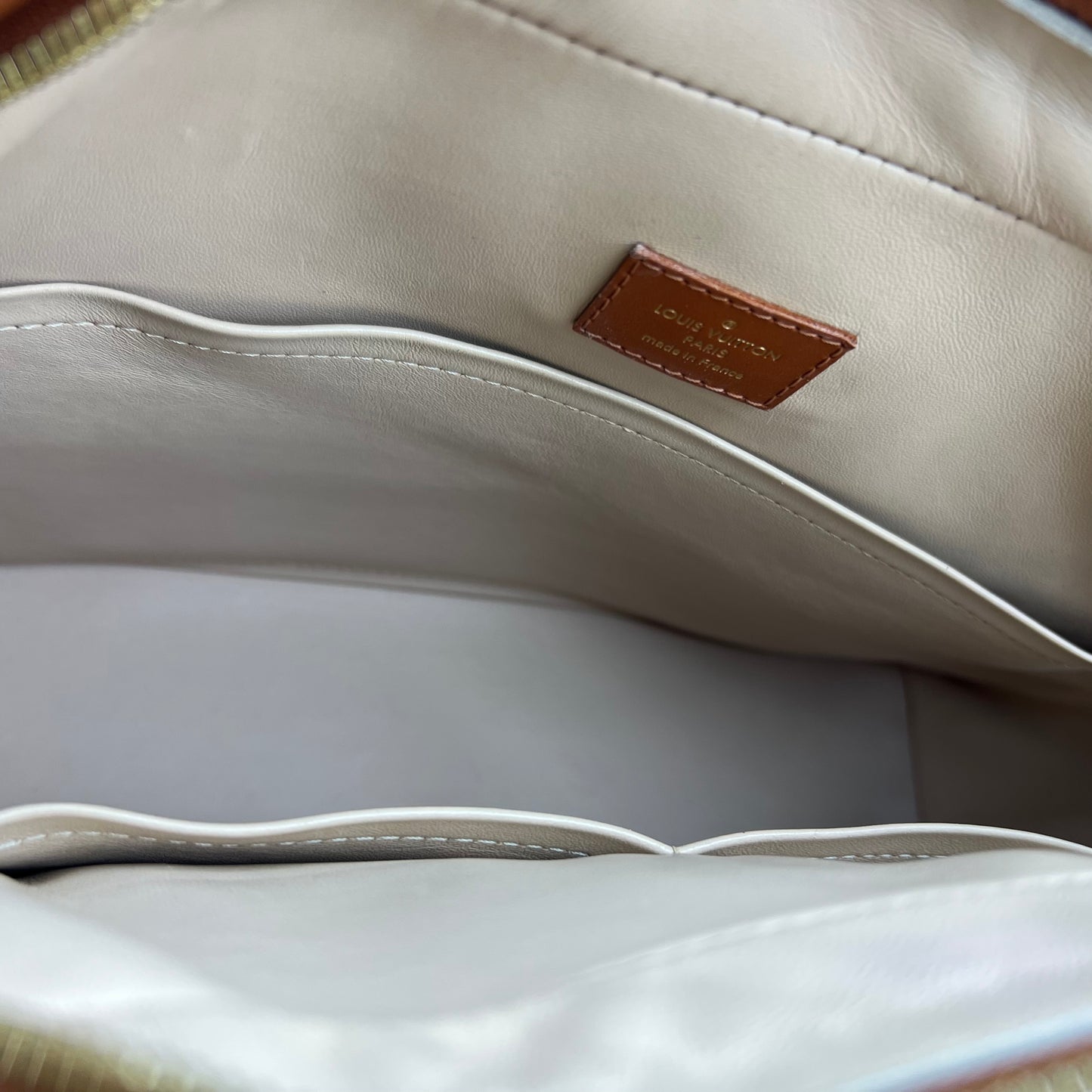 Caivre Dora MM Carmel/White