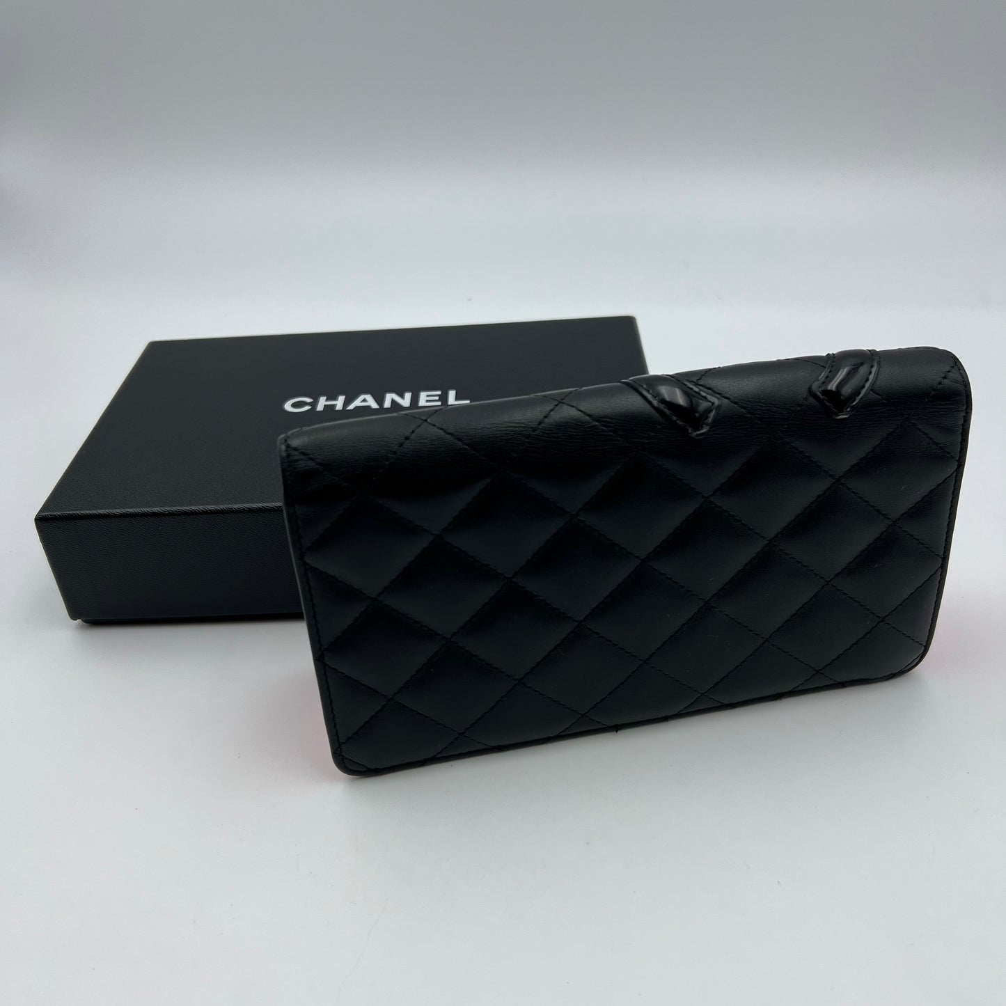 Quilted Cambon Yen Wallet Black