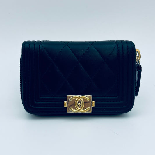 Black Lambskin Leather Zip Around Boy Coin Purse