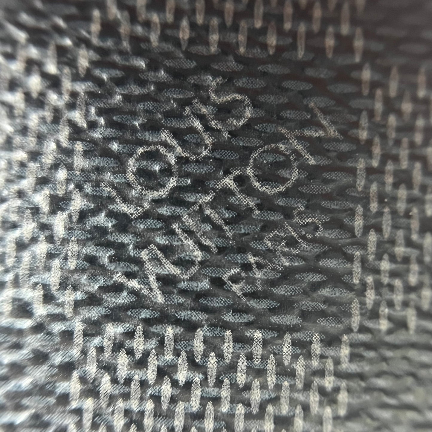 Damier Graphite Zippy XL Wallet