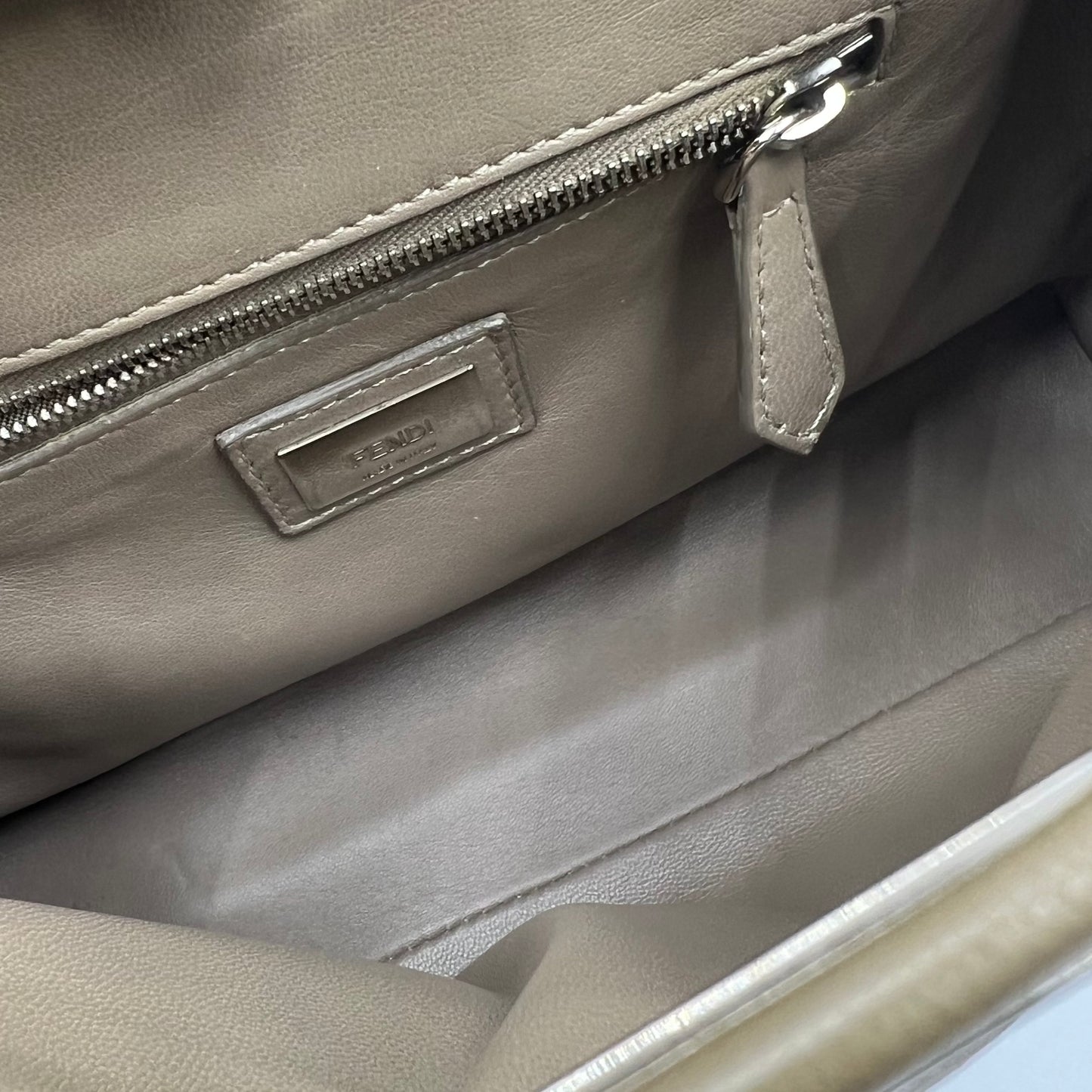 Nappa Mini Peekaboo Iconic Satchel Tortora