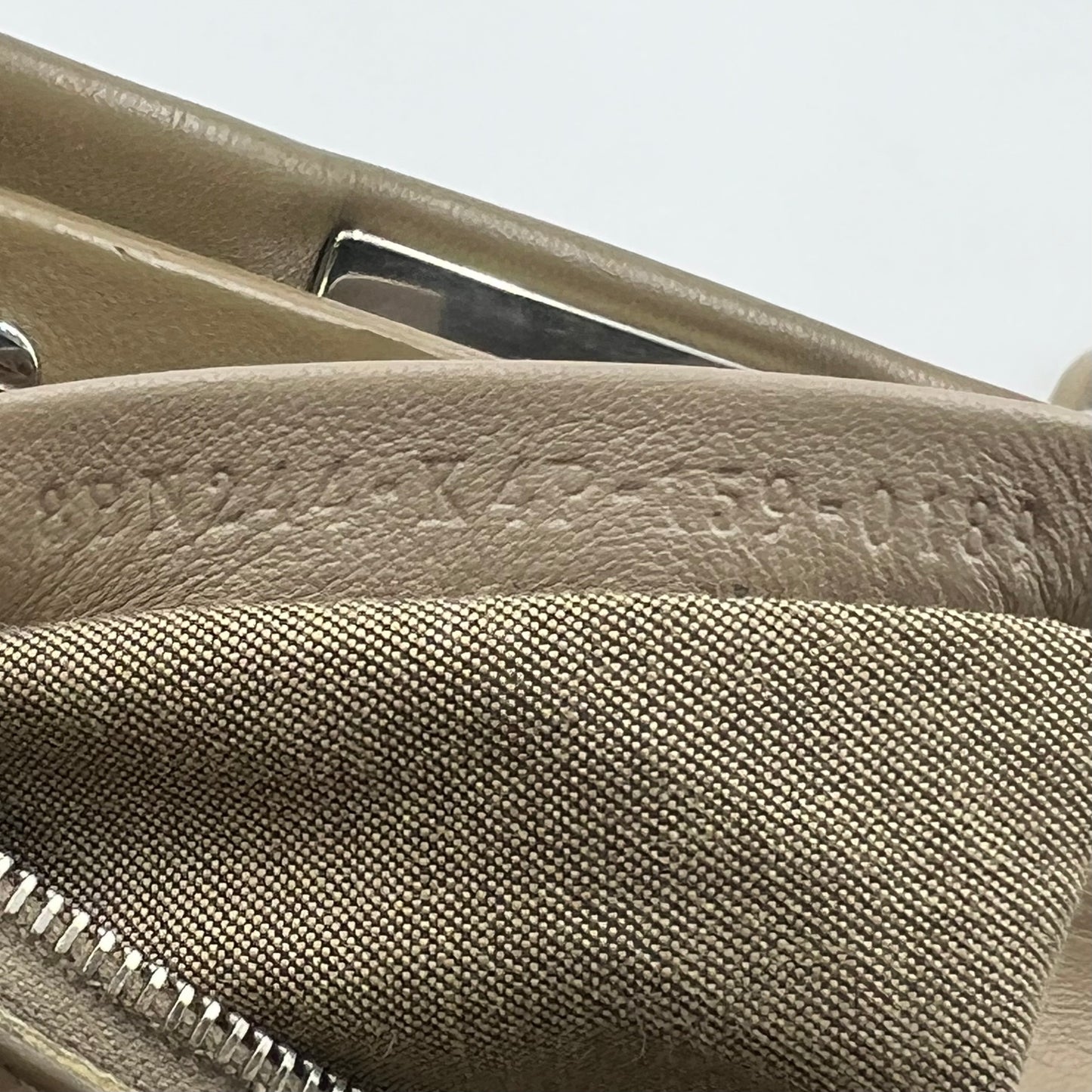 Nappa Mini Peekaboo Iconic Satchel Tortora
