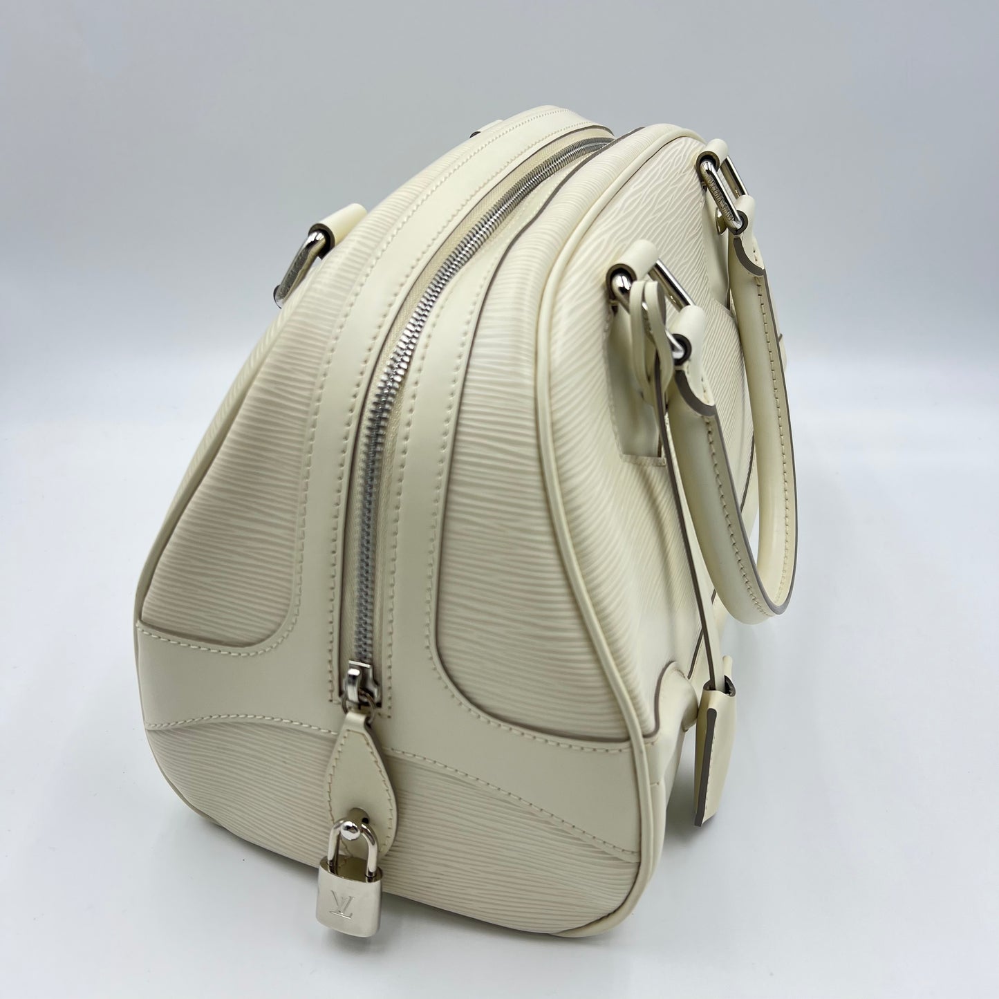 Louis Vuitton Epi Bowling Montaigne PM Ivory