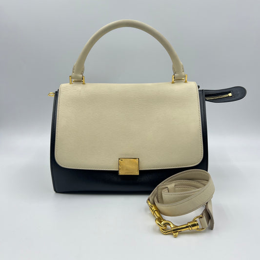 Trapeze Small Calfskin Beige Black GHW