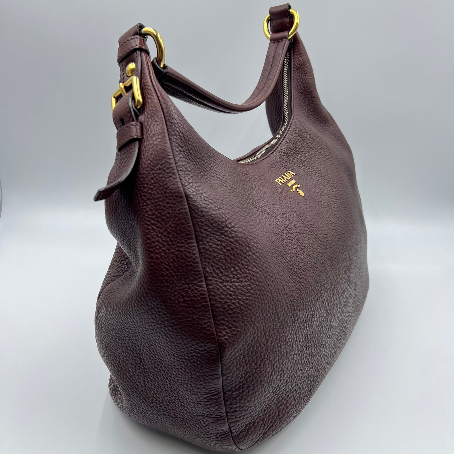 Vitello Daino Hobo Bruciato Burgundy