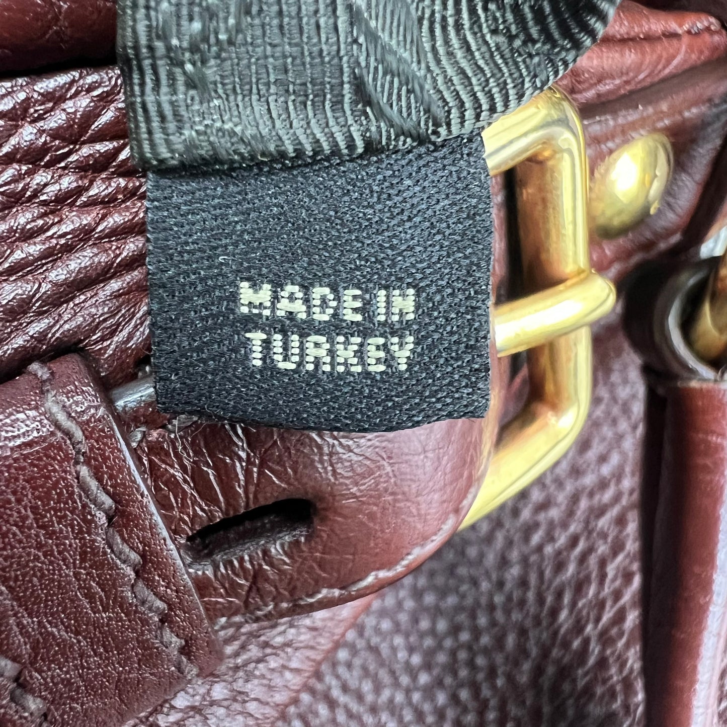 Vitello Daino Hobo Bruciato Burgundy