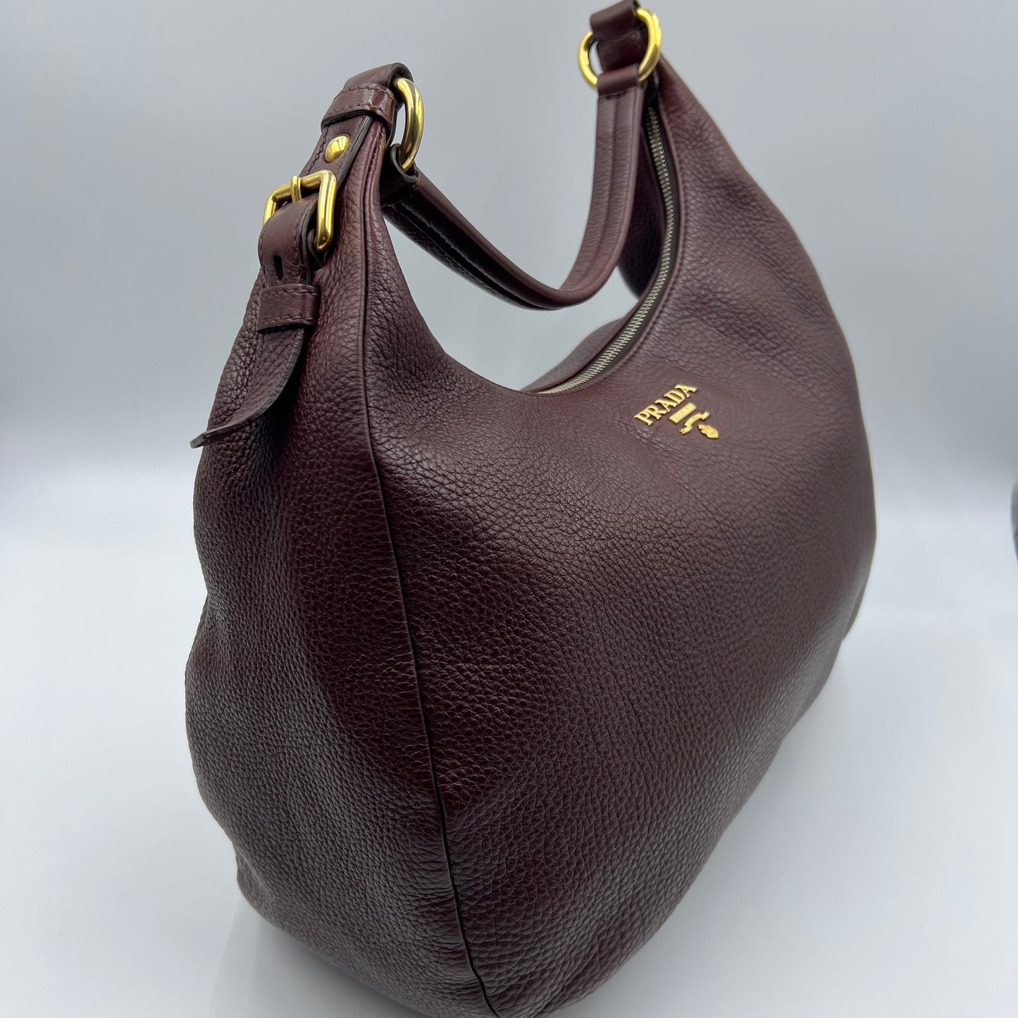 Vitello Daino Hobo Bruciato Burgundy