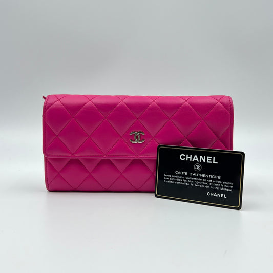 Lambskin CC Logo Continental Wallet