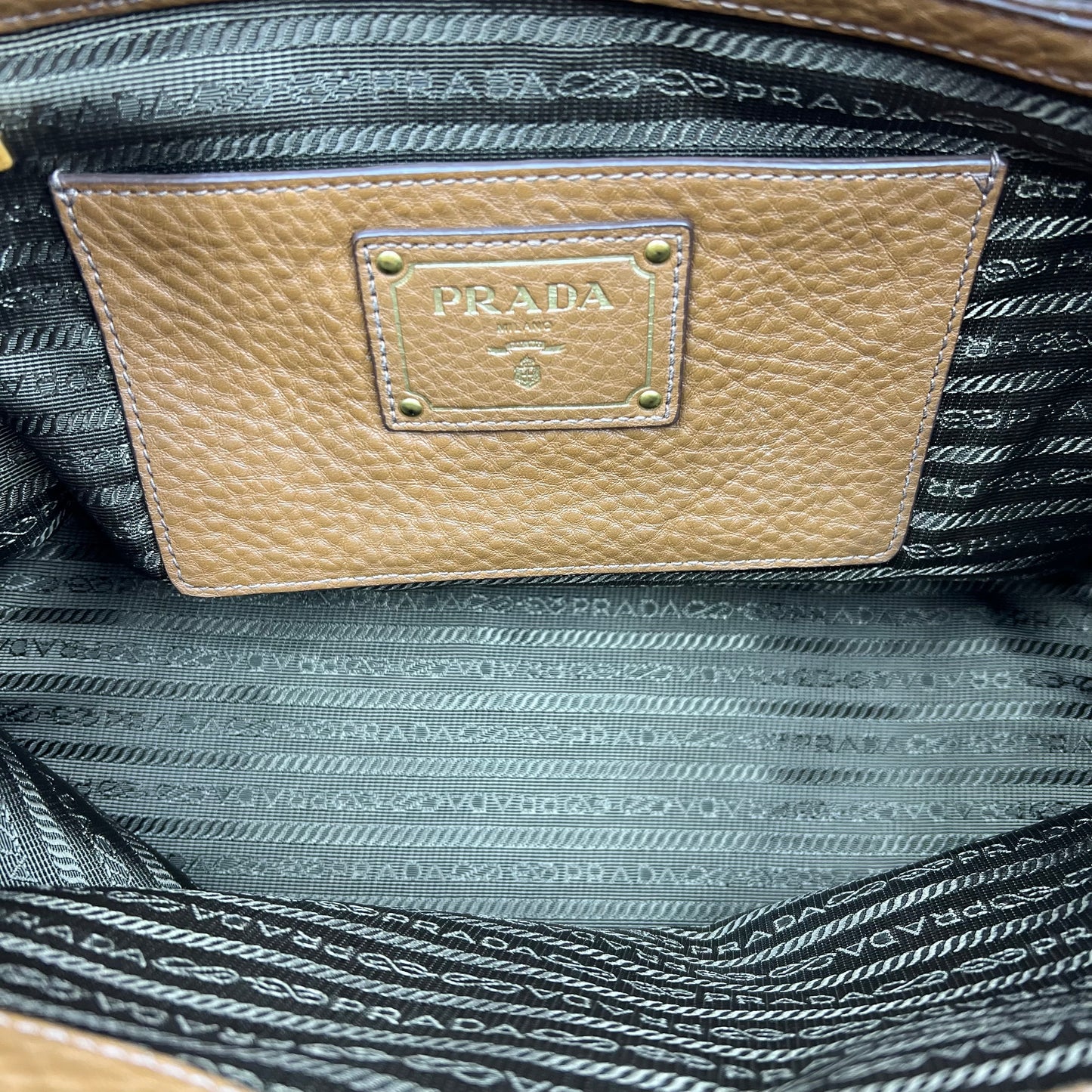 Vitello Daino Leather Galleria Double Zip