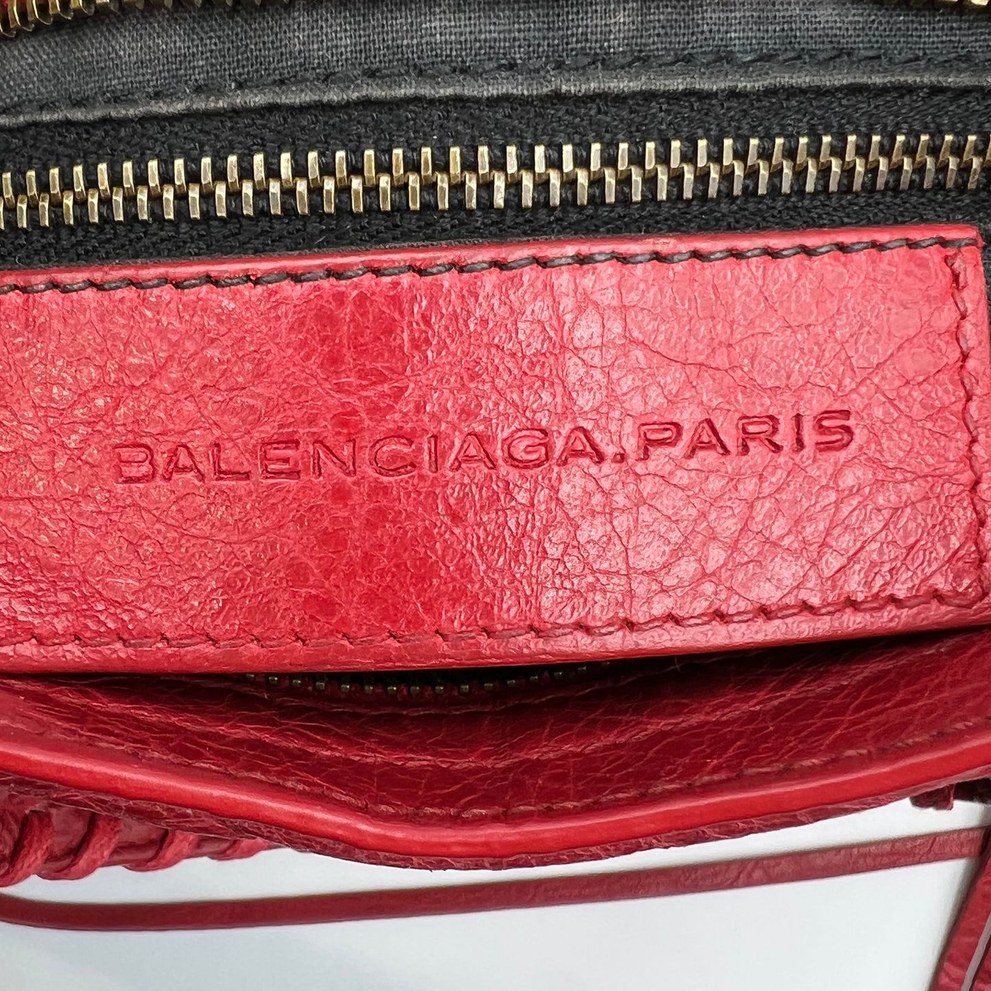 Agneau Classic Hardware Mini City Red