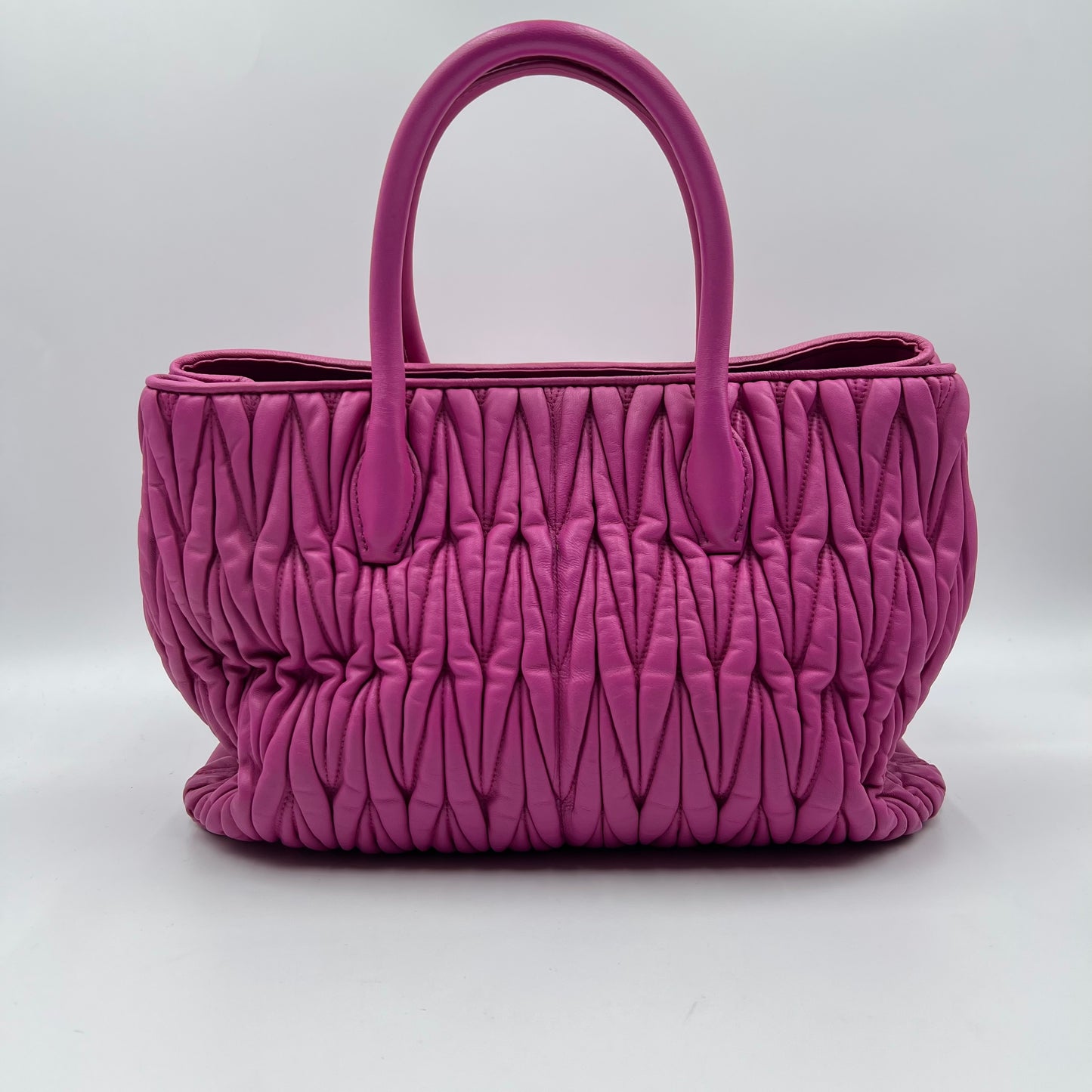 Matelasse 2WAY hand shoulder bag pink