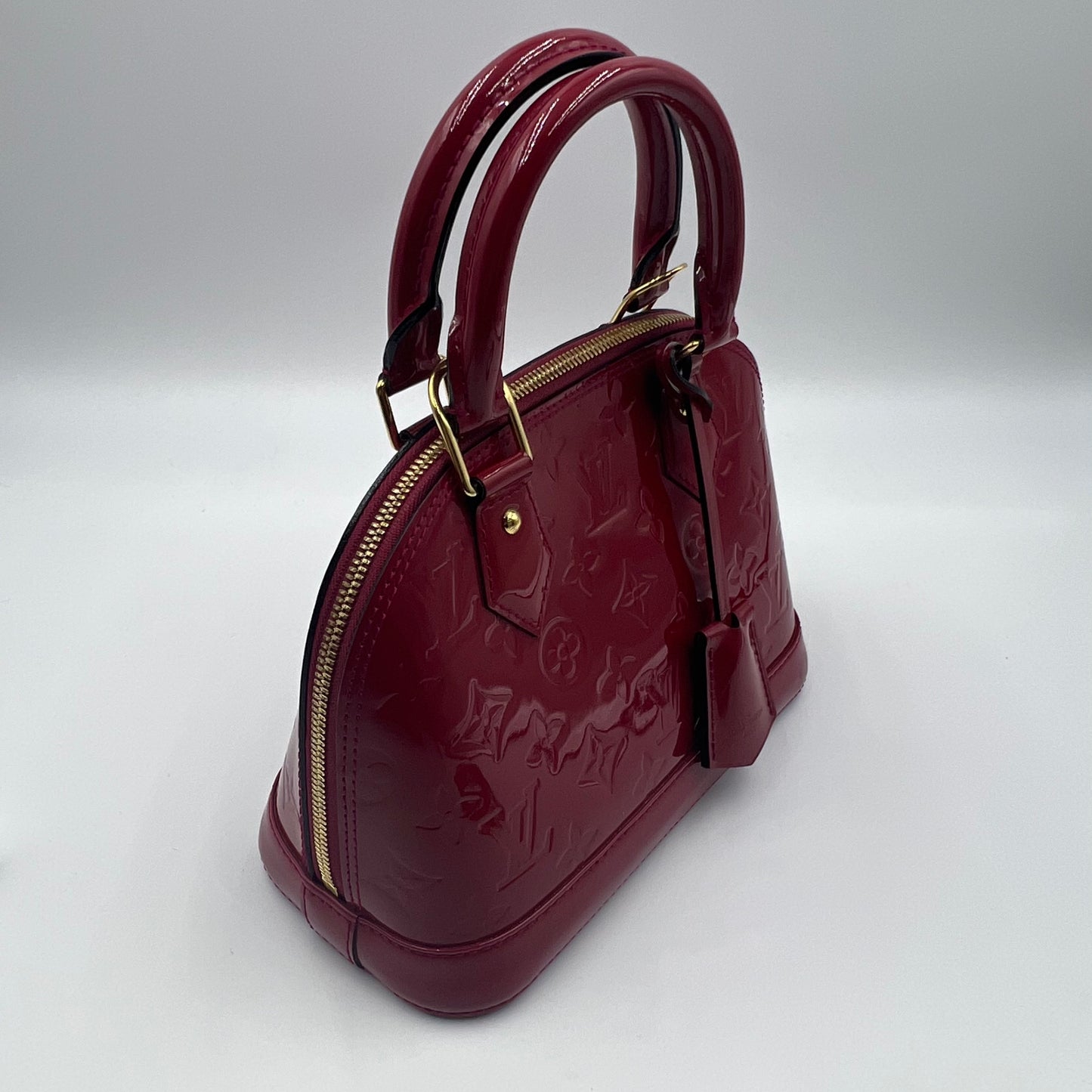 LOUIS VUITTON Vernis Alma BB Cherry Red