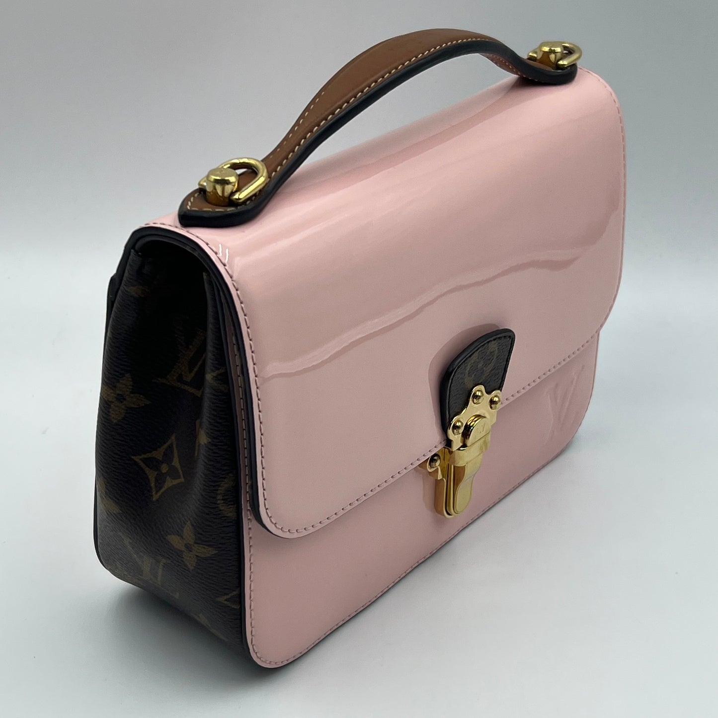 Patent Calfskin Monogram Cherrywood BB Rose Ballerine