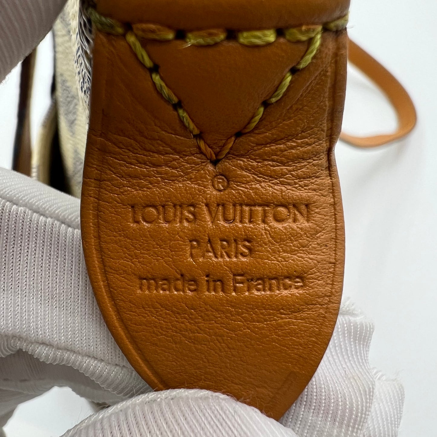 Damier Azur Totally MM