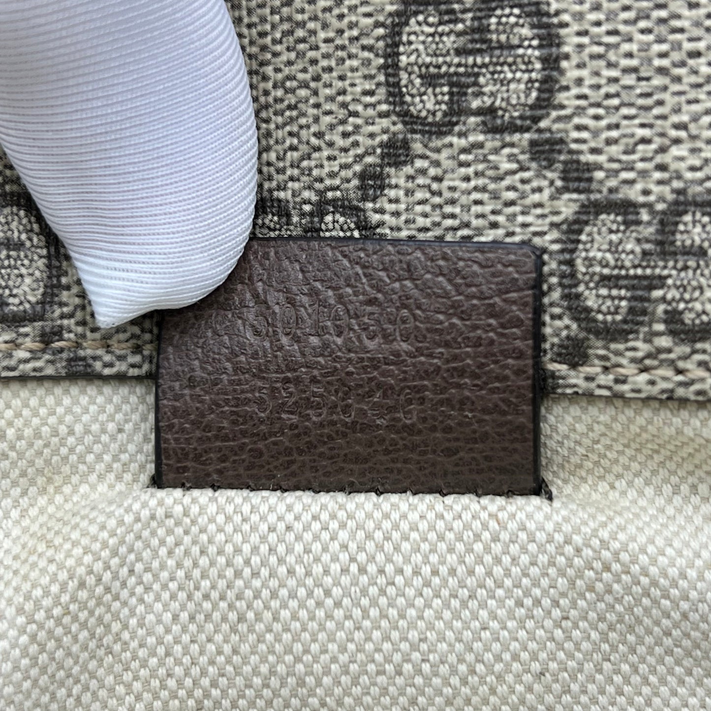 Gucci GG Supreme Canvas Neo Vintage Messenger