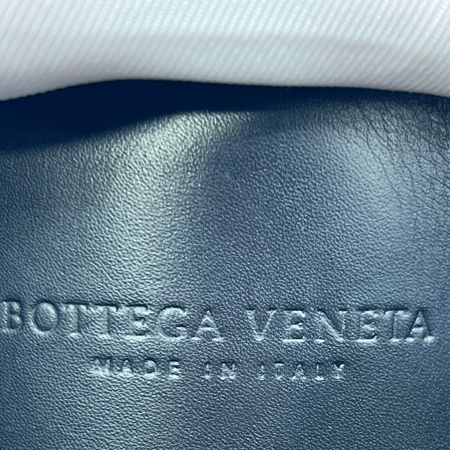 Intrecciato Roma Small Black