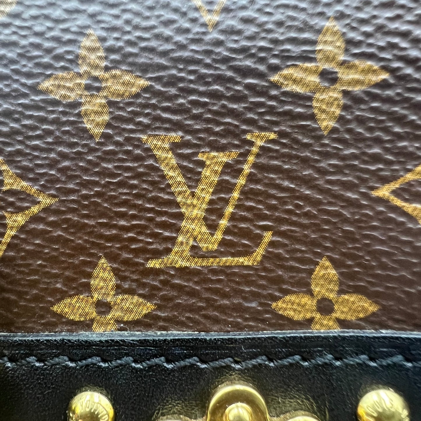 Monogram Reverse Trunk Clutch Shoulder Bag Brown Microchipped