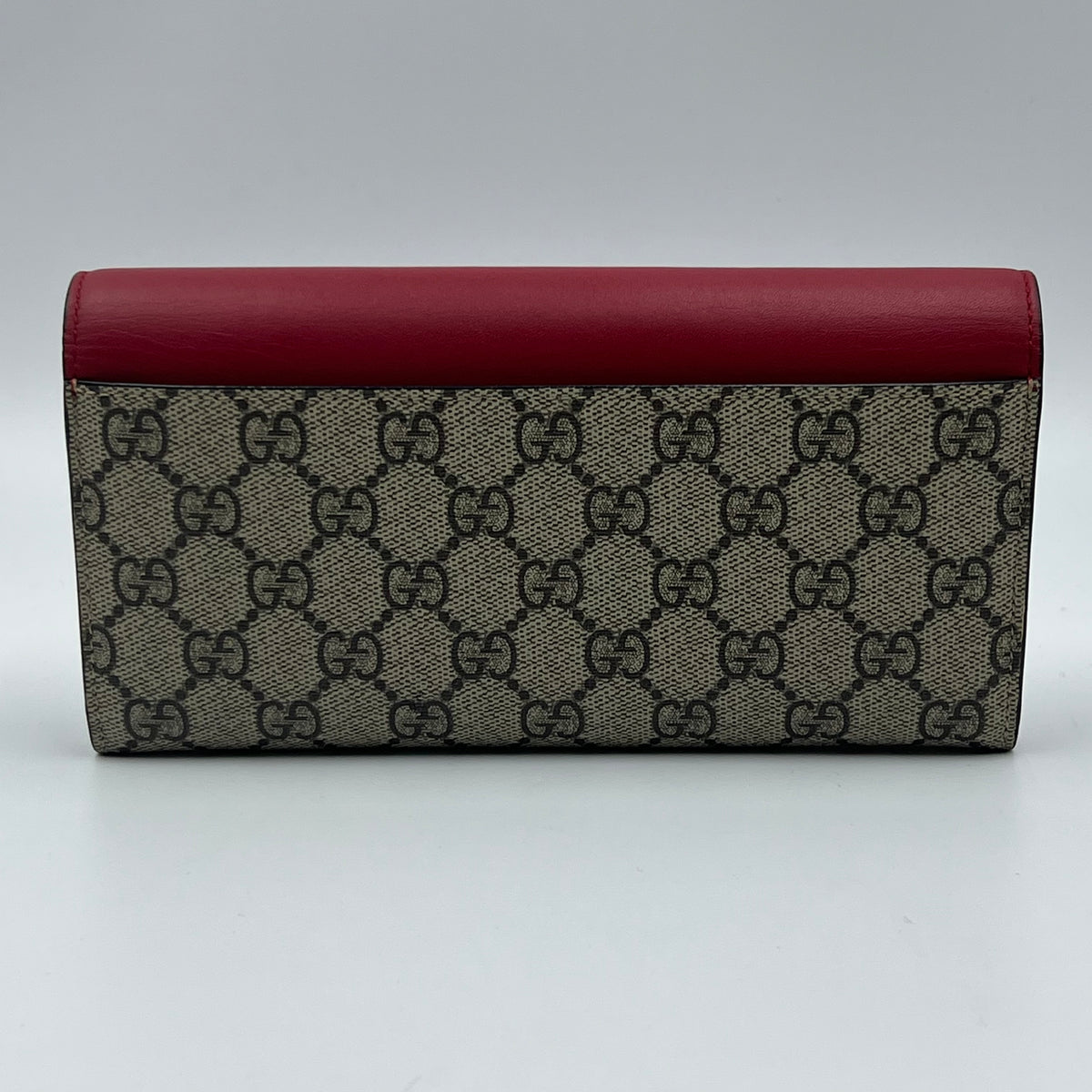 Gucci GG Supreme Continental Wallet — view 3 of 8 GG Supreme Continental Wallet, view 3 of 8