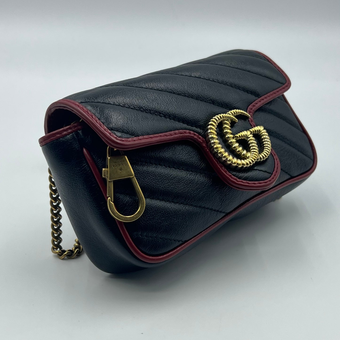 Calfskin Matelasse Super Mini GG Marmont Shoulder Bag Black with Red Trim