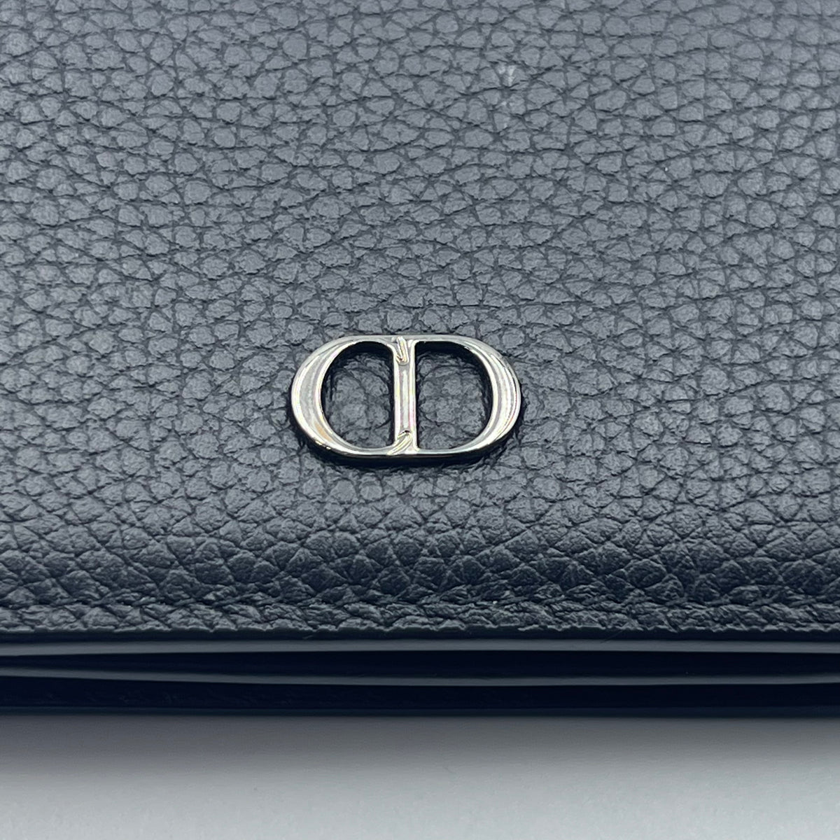 Dior CD Icon Men's Card Holder — view 4 of 8 CD Icon Men's Card Holder, view 4 of 8