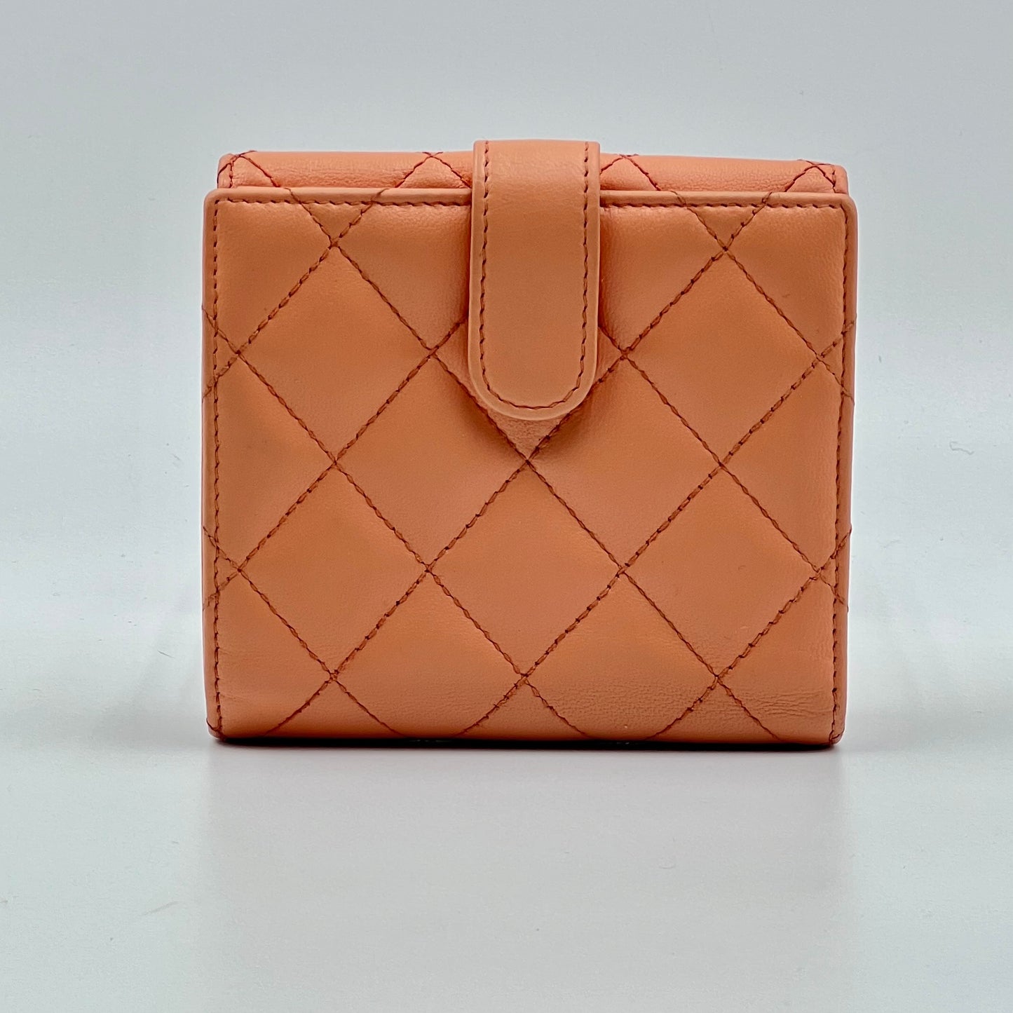 Lambskin Classic Bifold Flap Wallet