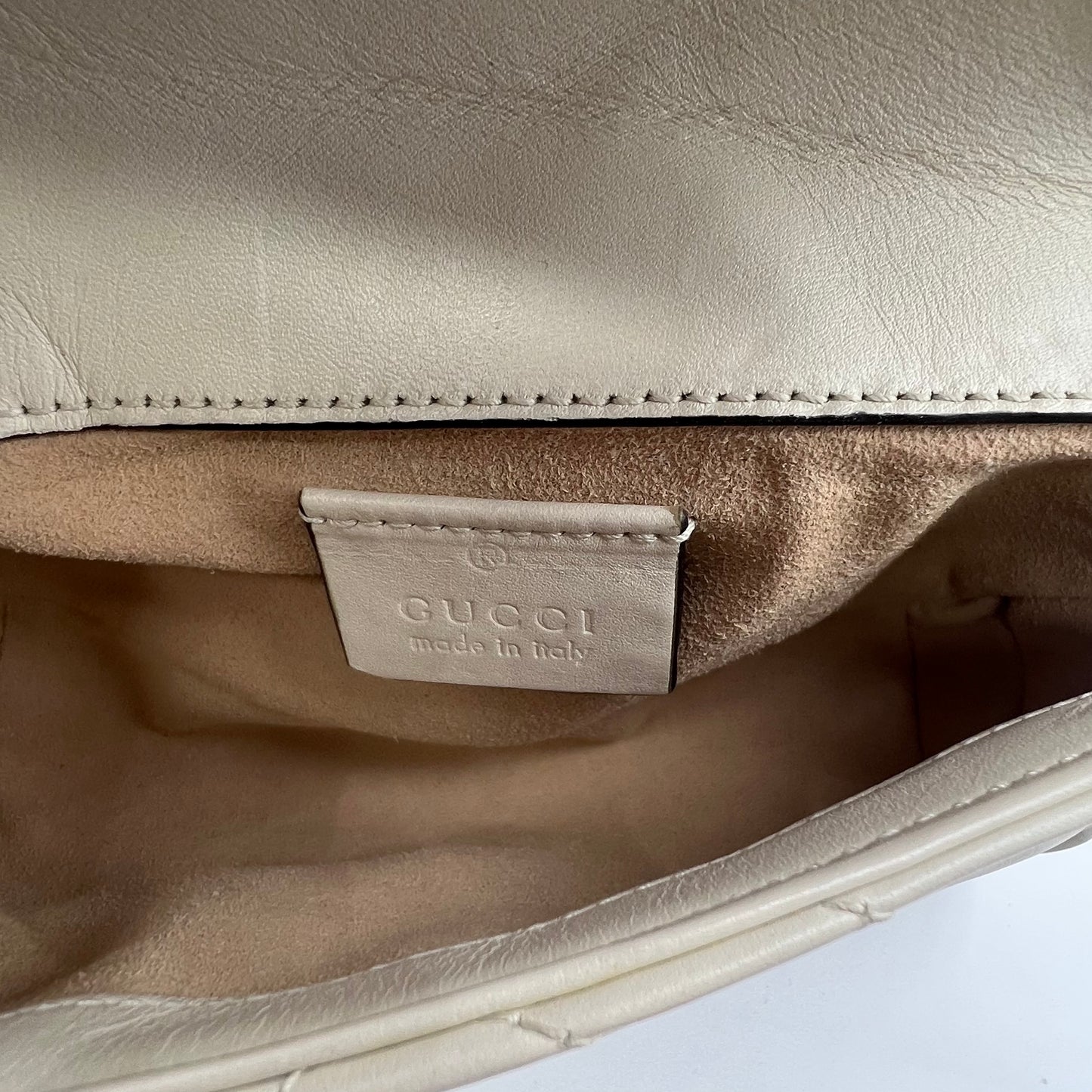 GG Marmont Super Mini Cream White