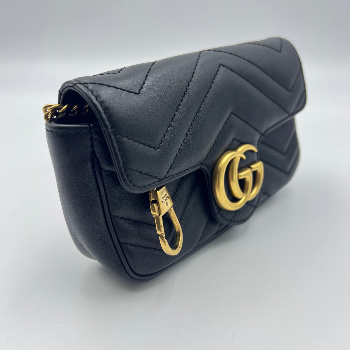 Gucci GG Marmont Super Mini Black — view 3 of 8 GG Marmont Super Mini Black, view 3 of 8
