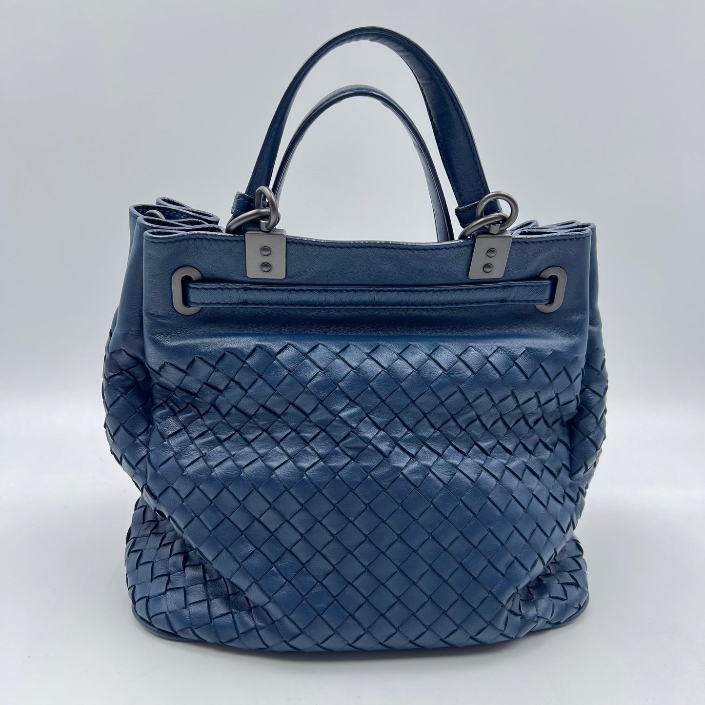 Intrecciato Bucket Bag