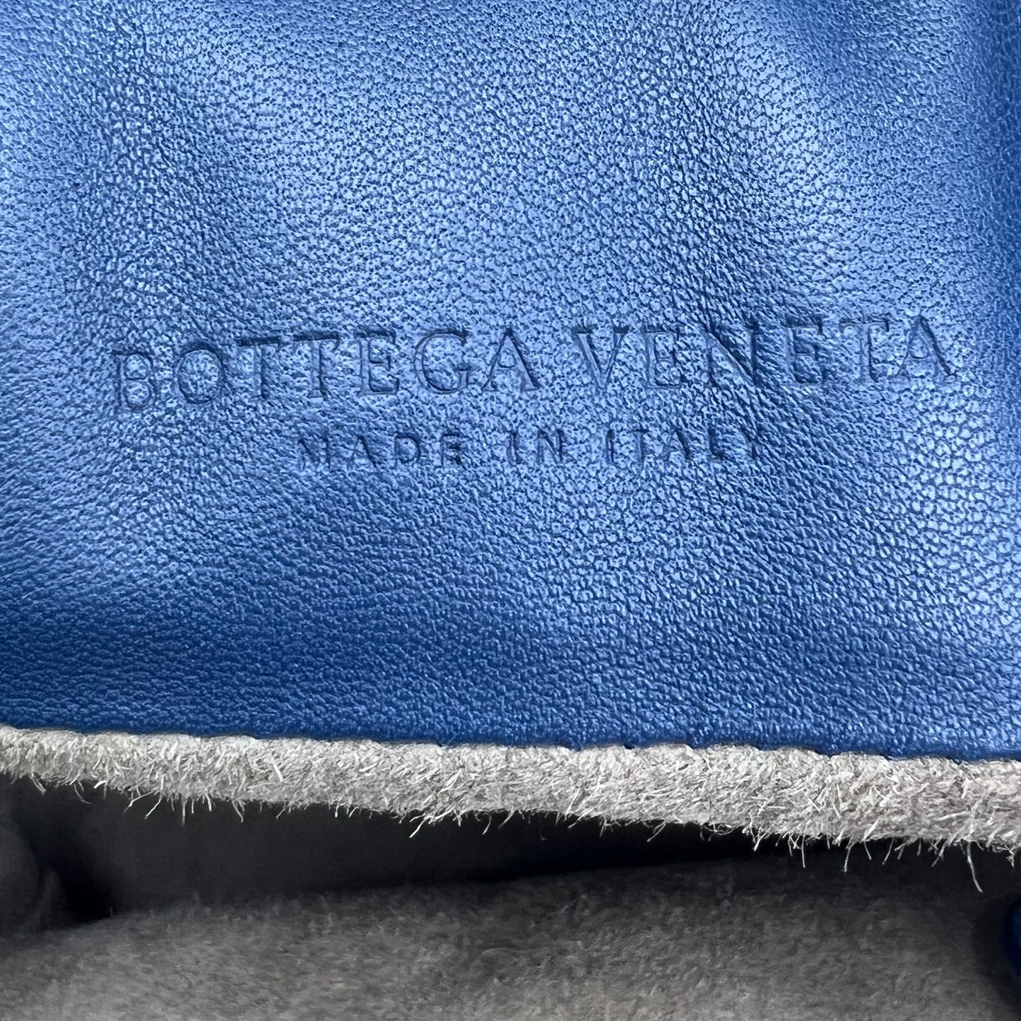 Intrecciato Bucket Bag