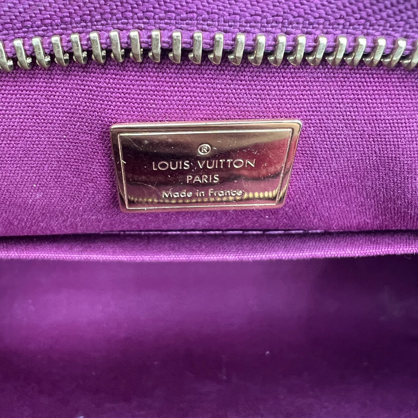 Magenta Monogram Vernis Brea PM NM Bag
