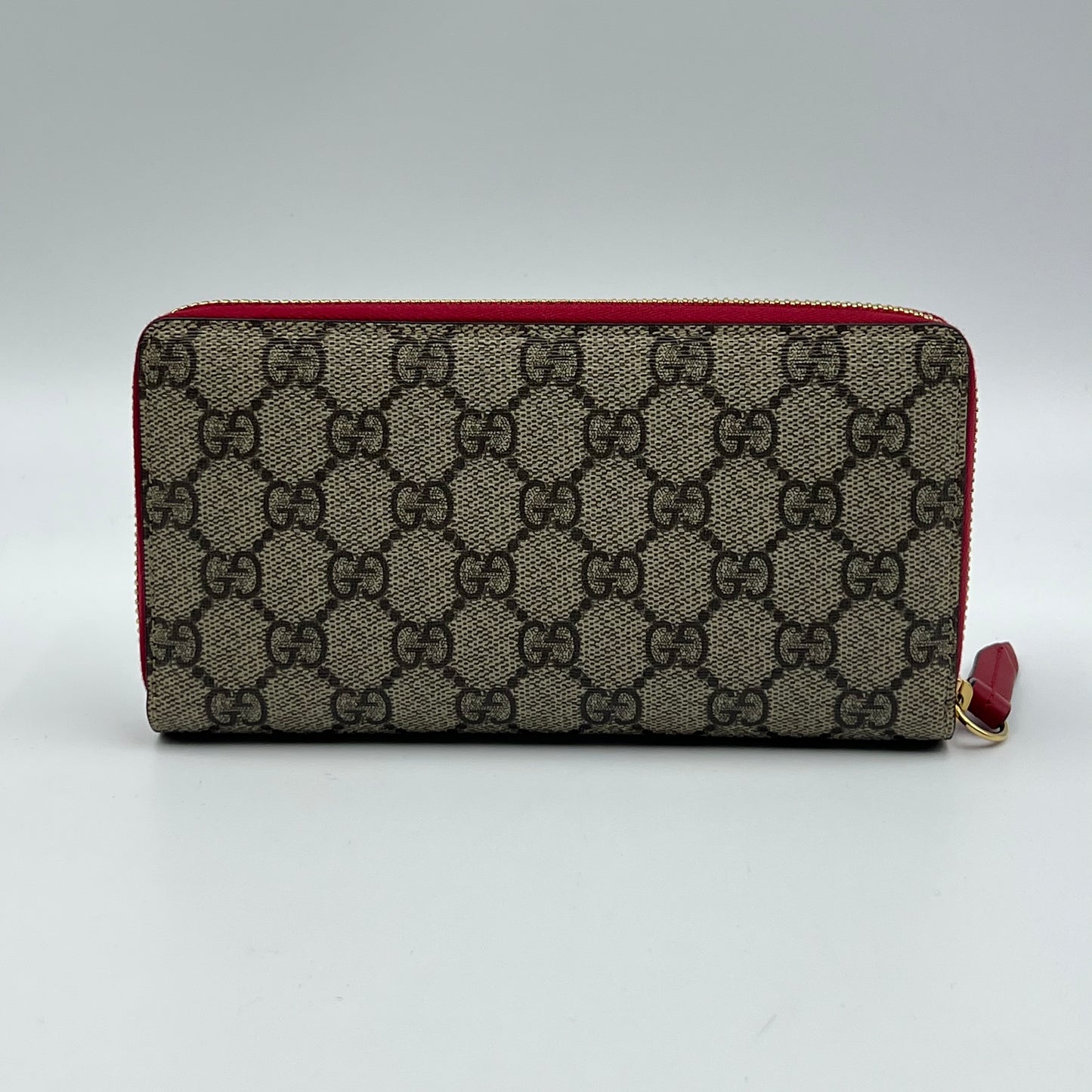 Gucci Beige/Red GG Supreme Limited Edition Bosco Patch Zip Around Wallet
