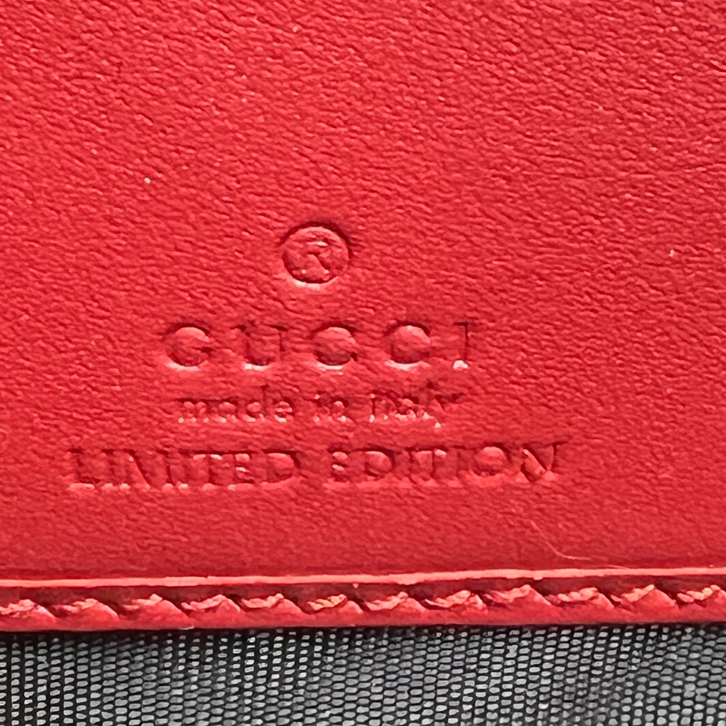 Gucci Beige/Red GG Supreme Limited Edition Bosco Patch Zip Around Wallet