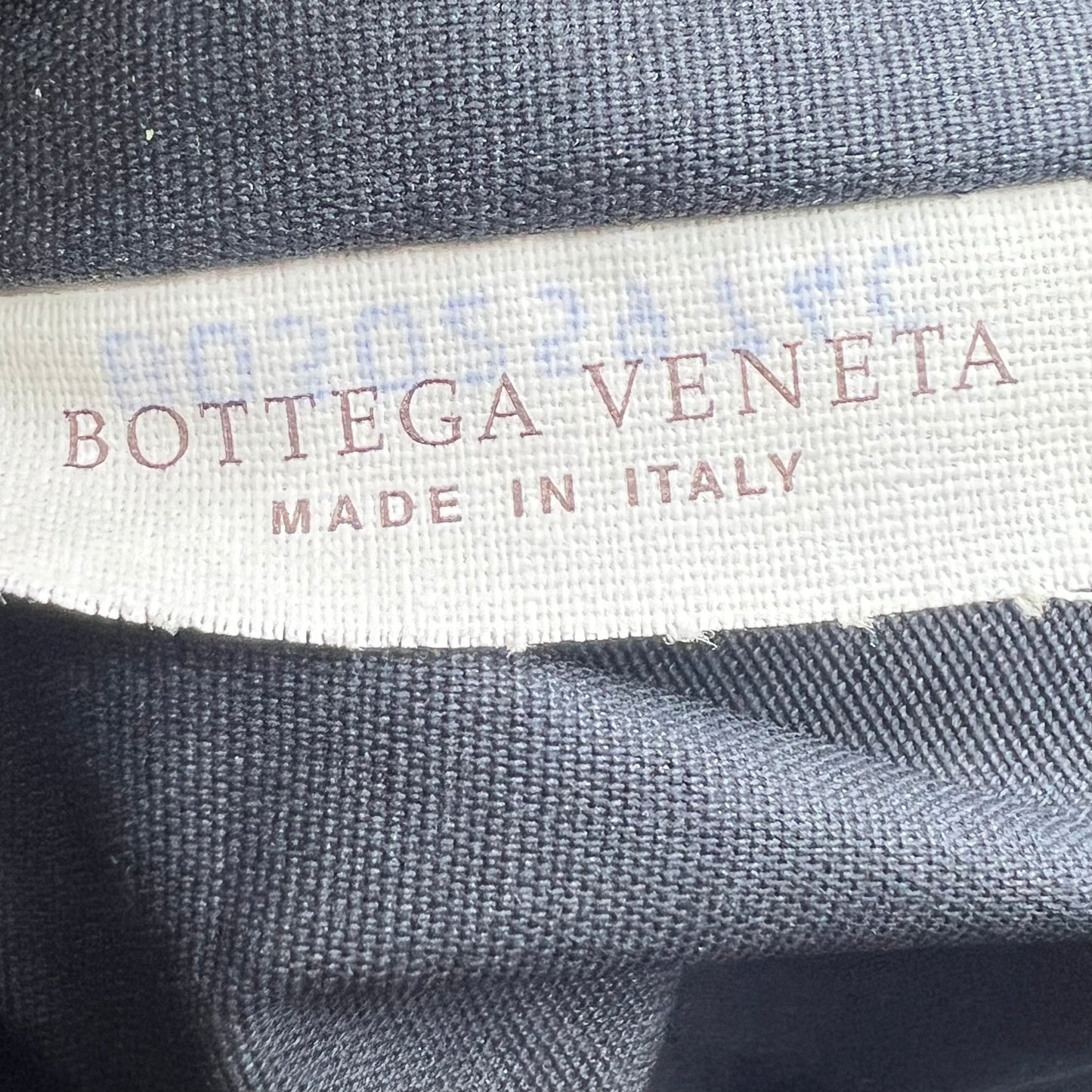 Nappa Intrecciato VN crossbody bag