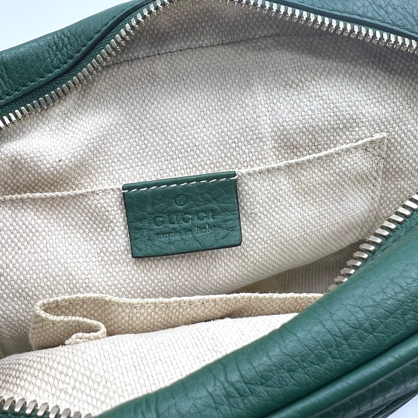 Pebbled Calfskin Small Soho Disco Bag Emerald Green