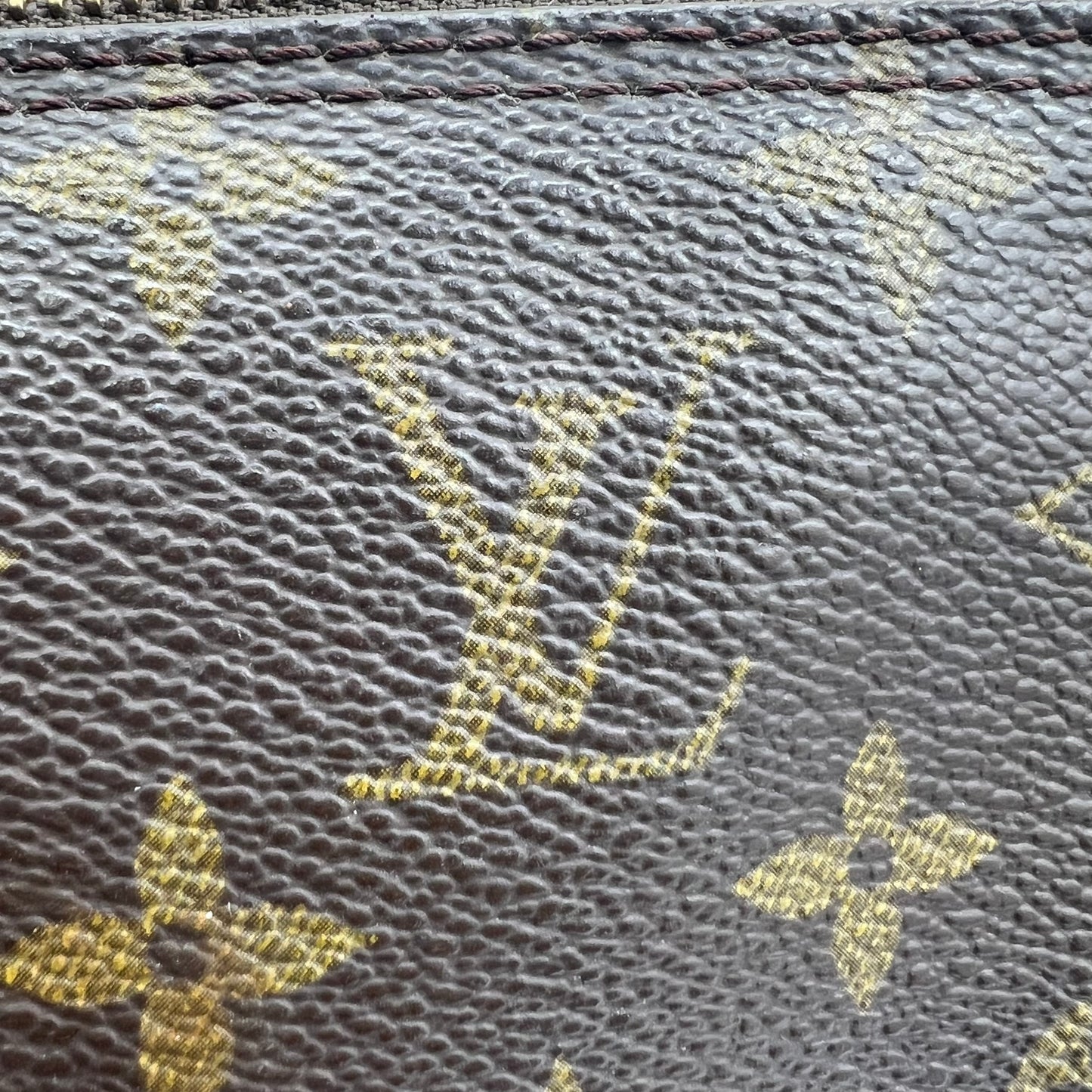 Monogram Papillon 30