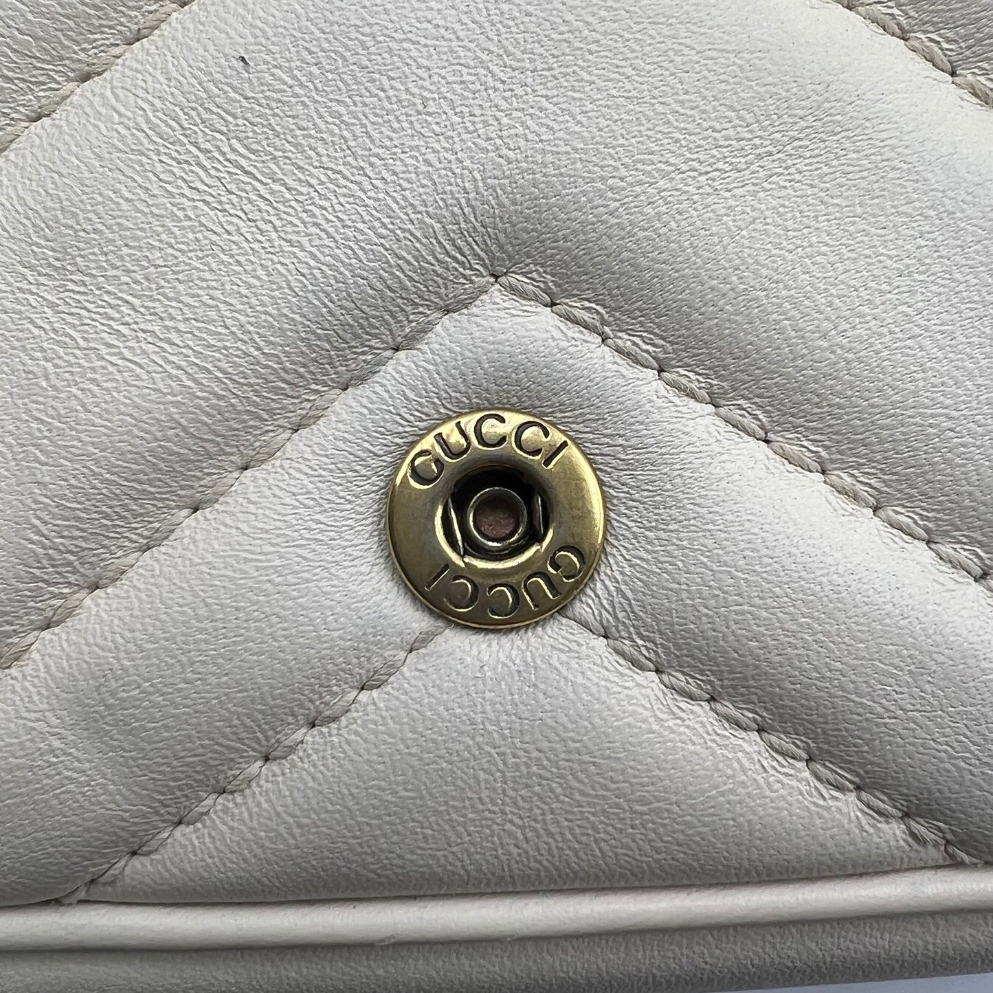 GG Marmont Super Mini Cream White