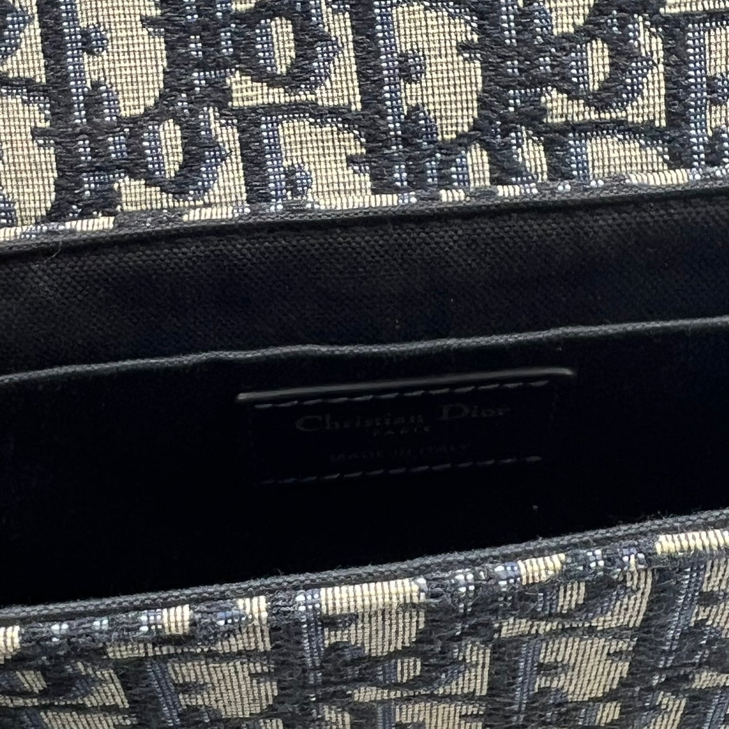 Oblique 30 Montaigne Box Bag Blue