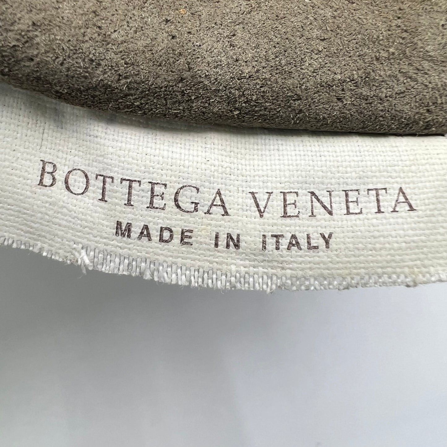 Intrecciato Medium Roma Bag Black