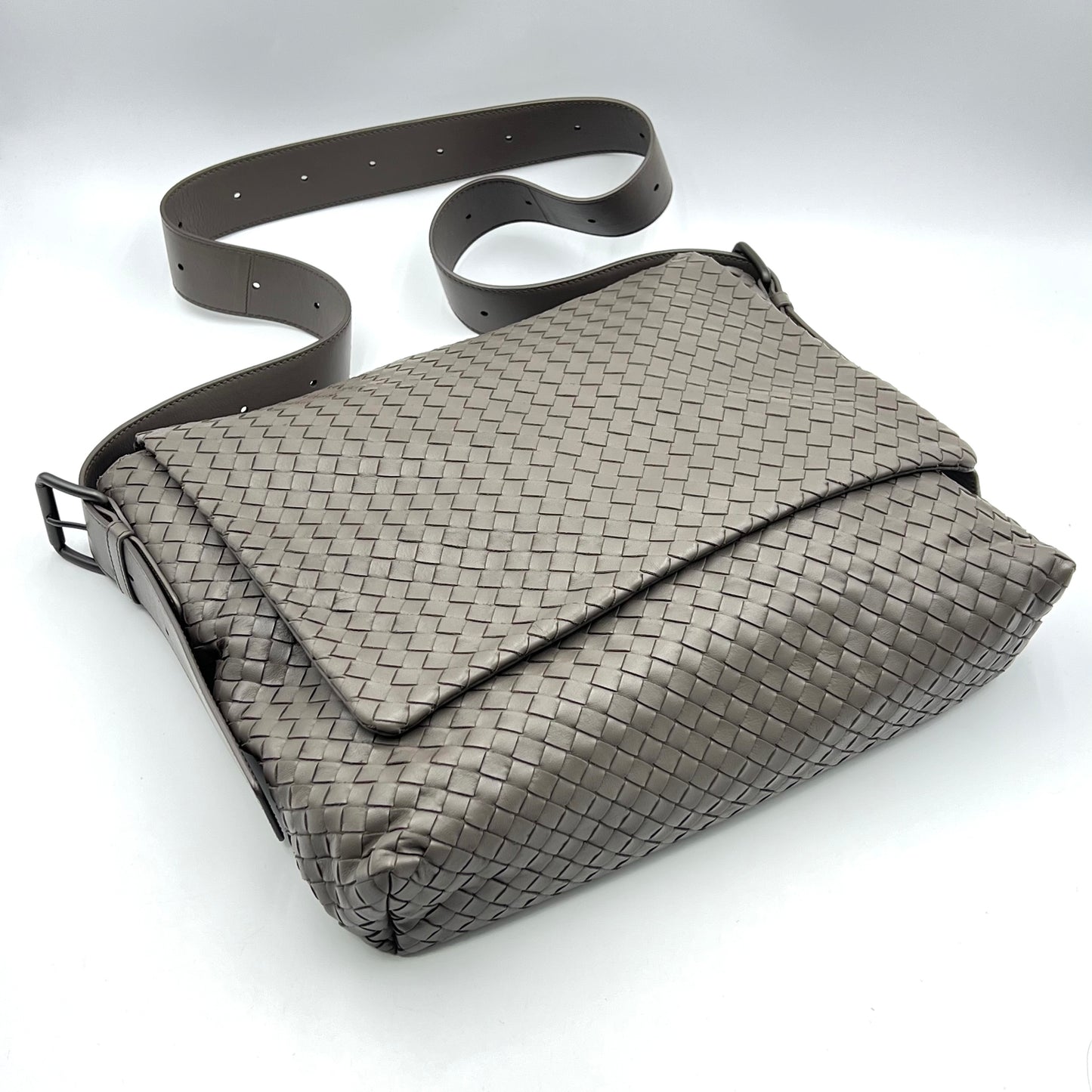 Intrecciato Leather Messenger Bag Grey