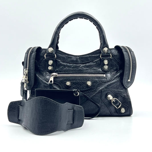 City Classic Studs Bag Leather Mini Black Silver Hardware